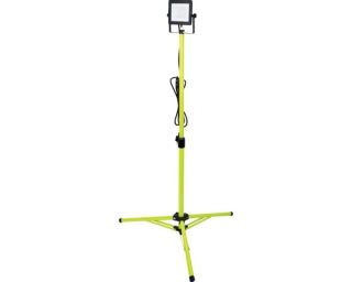 Location Projecteur de chantier < 2000 lumens