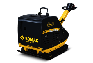 Location Plaque Vibrante Diesel - 550/700Kg - 2 SENS